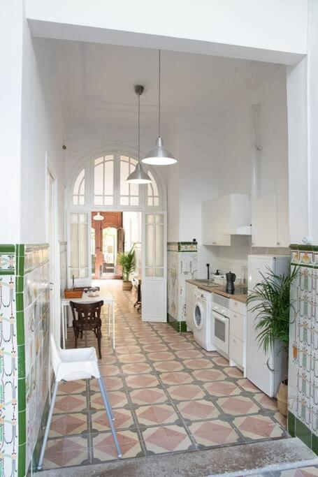 4 - Acogedora Habitacion Junto A Ruzafa Con Bano Privado Y Aire Acondicionado Valensiya Dış mekan fotoğraf