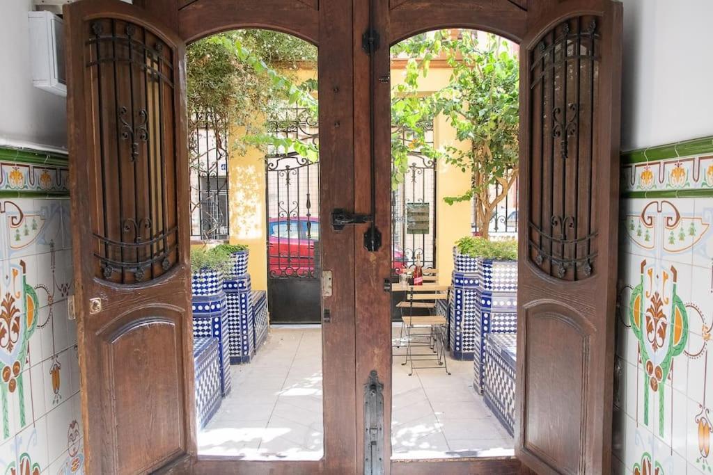 4 - Acogedora Habitacion Junto A Ruzafa Con Bano Privado Y Aire Acondicionado Valensiya Dış mekan fotoğraf